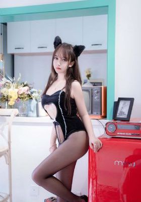 午夜精品免费