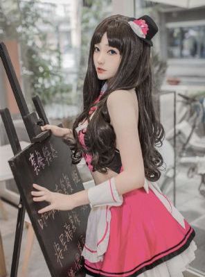 公和我在厨房添好爽了在线观看